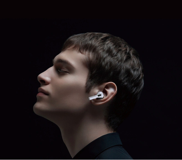WiWU Airbuds 5 Wireless Earbuds with Silicon Cover